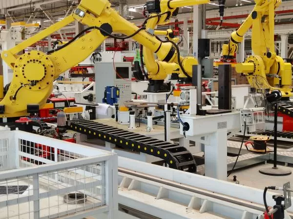 Robotic Revolution: How QHMAG’s Electro-Permanent EOAT Slashes Automation Downtime 80%